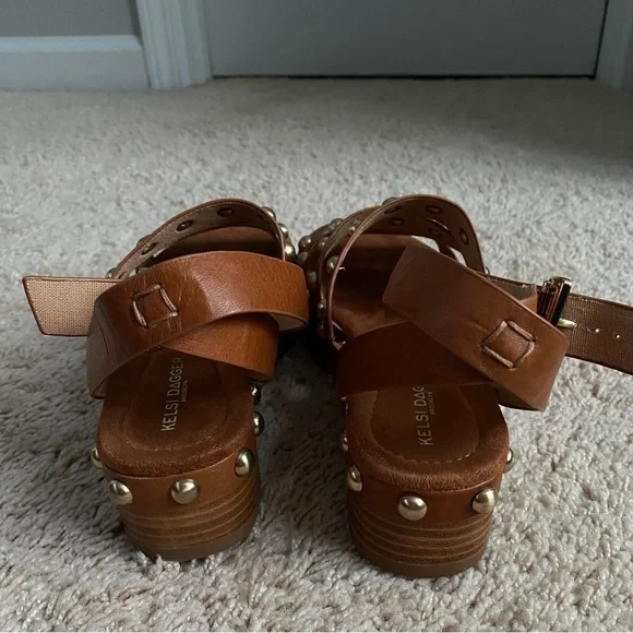 Kelsi Daggar Brooklyn Saddle Studded Platform Sandals size 6 EU36.5 - Picture 6 of 10